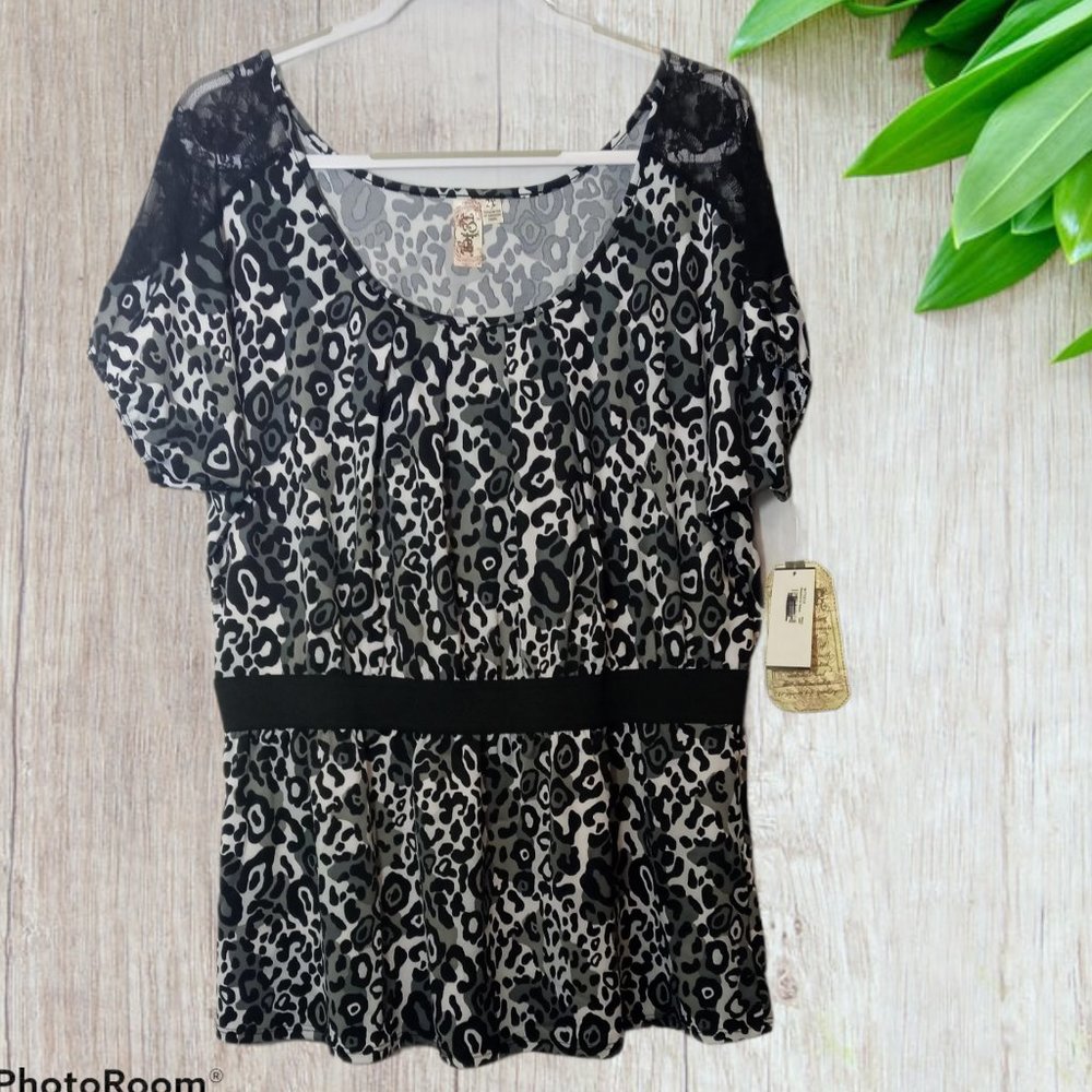 L8ter Animal Print Lace Shoulder Empire Tunic
